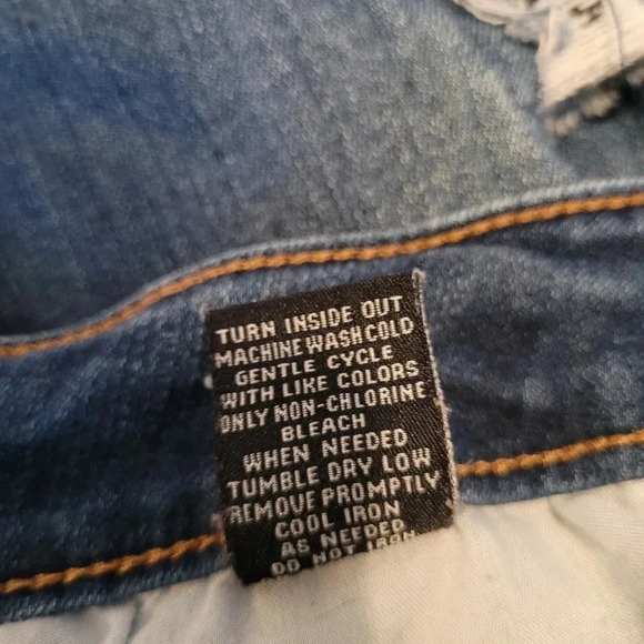 STITCH STAR distressed denim stretchy blue jeans large floral appliques Wmn 18w - Picture 7 of 7